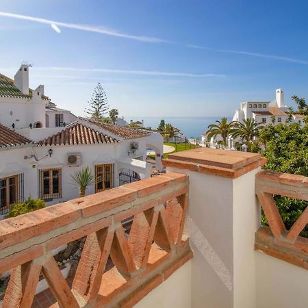 Apt Nerja Chimenea With Ocean View, A/C, & Fiber Apartamento Exterior foto